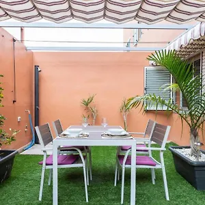  Apartamento Calido Apartamento, Piscina, Wi-fi España