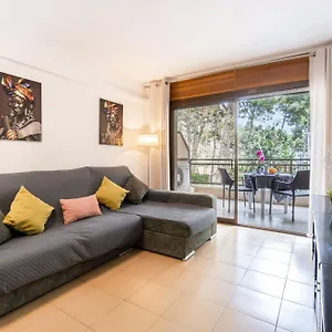  Apartamento Turistmar - Amplio En Con Piscina, A 2 Minutos De La Playa España